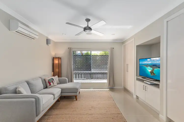 Second view of Homely house listing, 10 Henderson Street, Cannon Valley QLD 4800