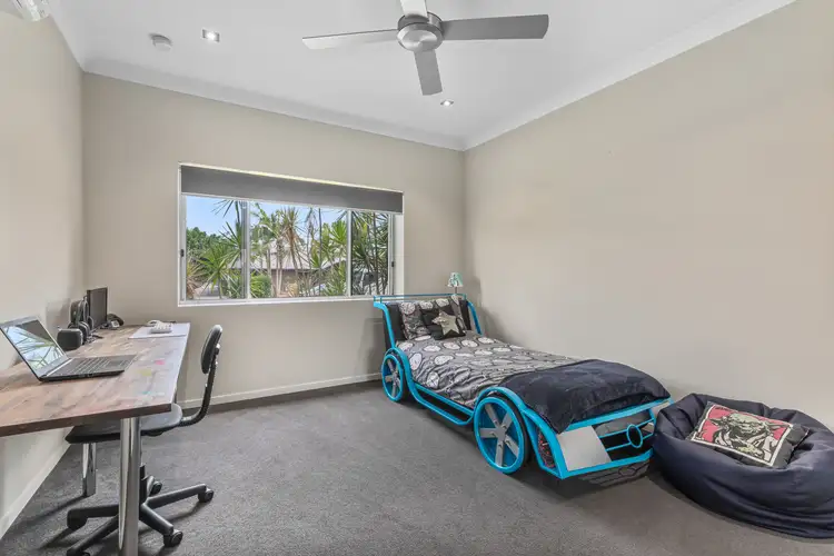 Fifth view of Homely house listing, 10 Henderson Street, Cannon Valley QLD 4800