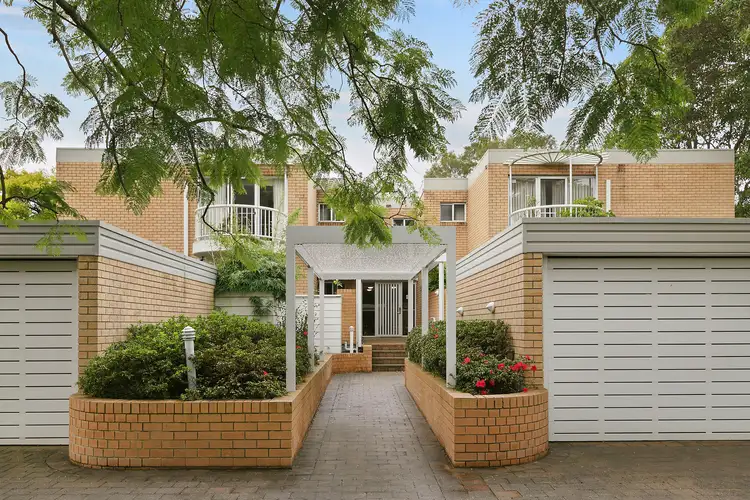 11/87-89 Burns Bay Road, Lane Cove NSW 2066