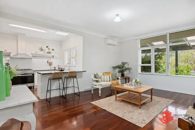 29 Lefroy Road, Mount Nasura WA 6112