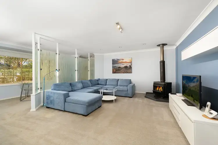 Second view of Homely house listing, 6 Newton Way, Winmalee NSW 2777