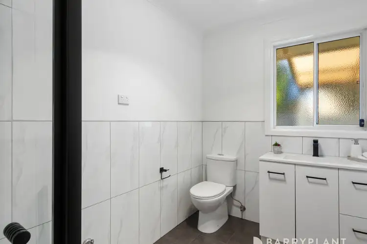 Fifth view of Homely unit listing, 1/99 Scoresby Road, Bayswater VIC 3153