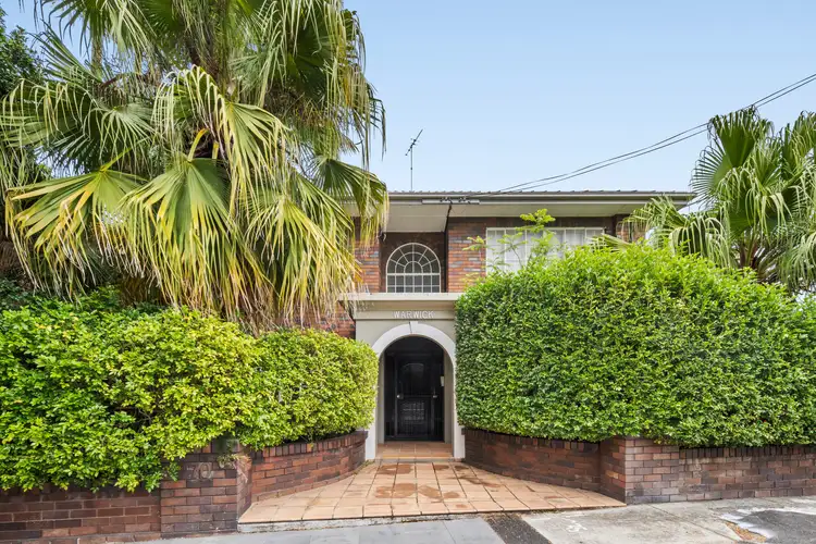 2/70 Ewart Street, Marrickville NSW 2204