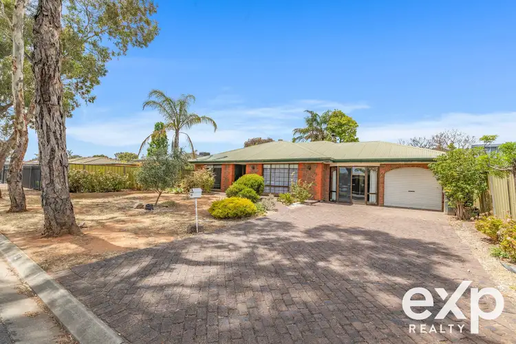 22 Hall Crescent, Burton SA 5110