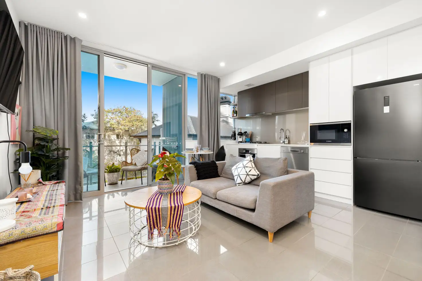 Main view of Homely apartment listing, 206/32 Russell Street, South Brisbane QLD 4101