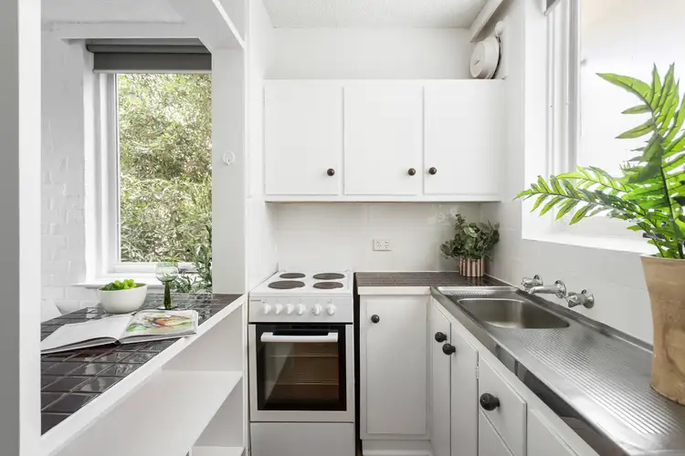 Fourth view of Homely unit listing, 6/9-11 Barnsbury Road, South Yarra VIC 3141