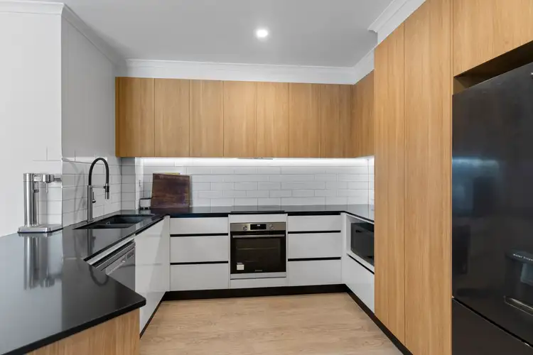 Second view of Homely unit listing, 7/5 James Street, Cairns North QLD 4870