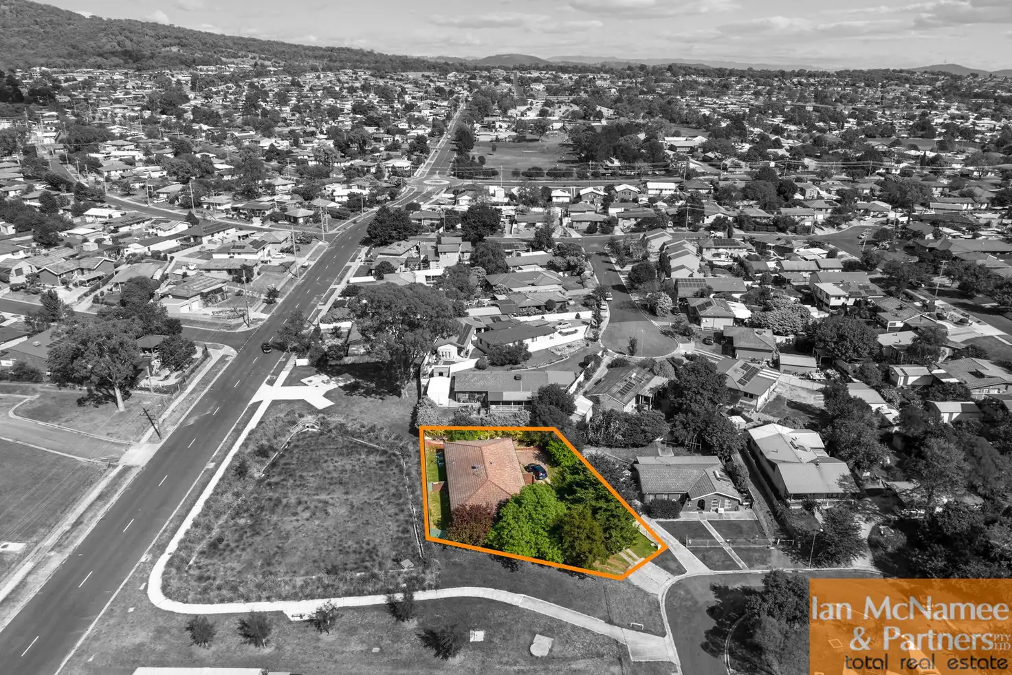 Main view of Homely semi-detached listing, 7 Kenneth Place, Karabar NSW 2620