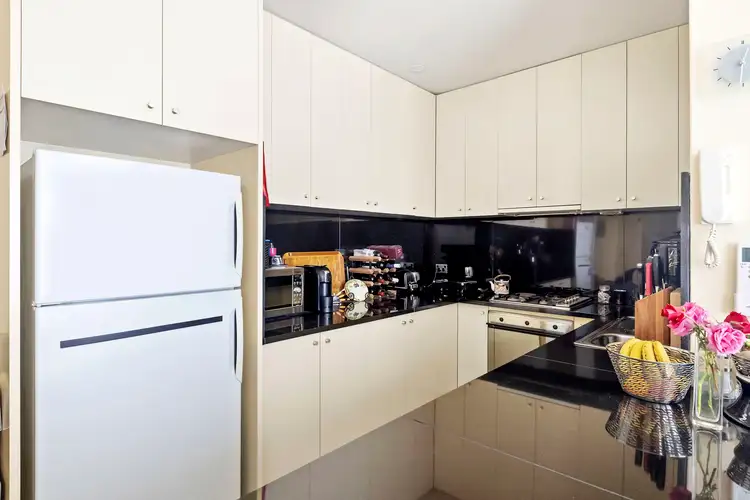 Sixth view of Homely apartment listing, 3/45 Park Street, South Yarra VIC 3141
