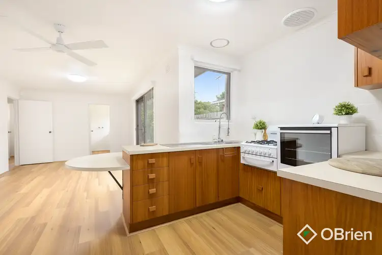 Fifth view of Homely unit listing, 2/8 St Johns Avenue, Frankston VIC 3199