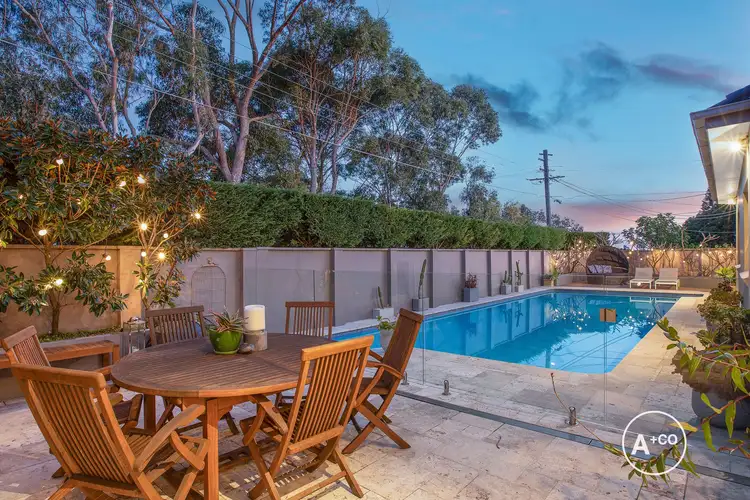 76 Macquarie Street, Chifley NSW 2036