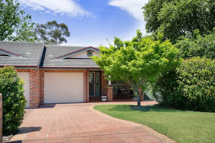 24B Davies Avenue, Springwood NSW 2777