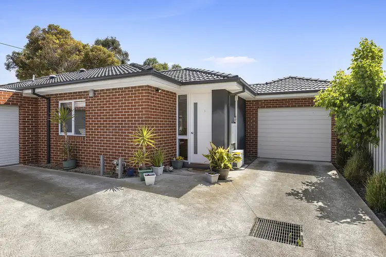 Second view of Homely house listing, 2/31 Rodbrough Crescent, Corio VIC 3214
