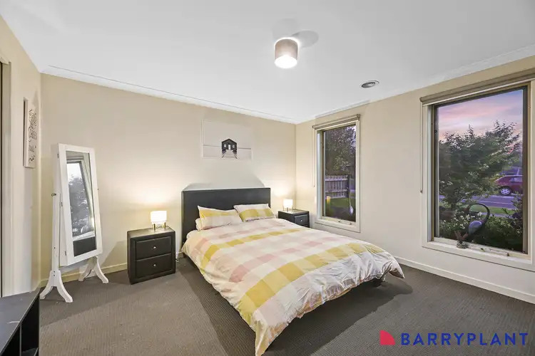 Sixth view of Homely house listing, 32 Summerhill Boulevard, Drouin VIC 3818