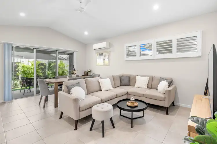 94/2-20 Island View Drive, Urangan QLD 4655