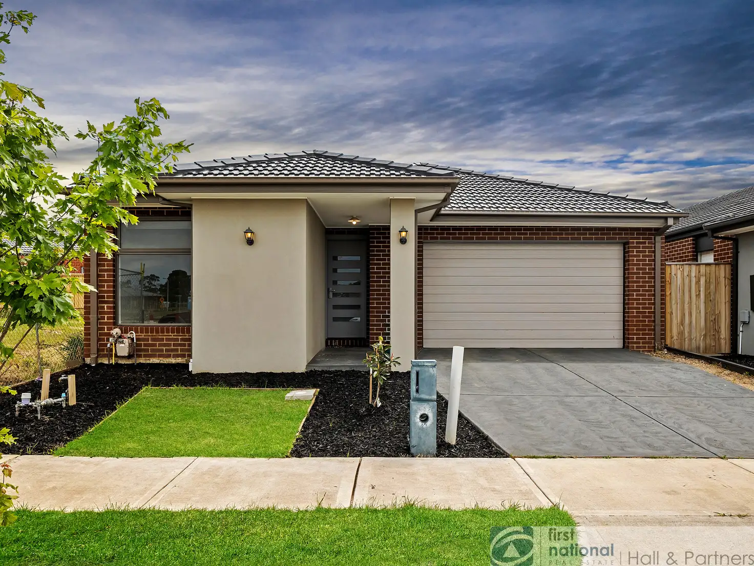 Main view of Homely house listing, 100 Grande Belmond Avenue, Cranbourne East VIC 3977