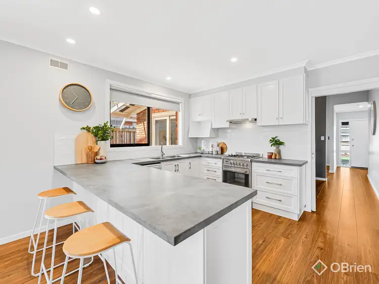 11 Edward Street, Deer Park VIC 3023