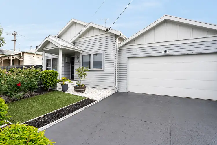 132a West Fyans Street