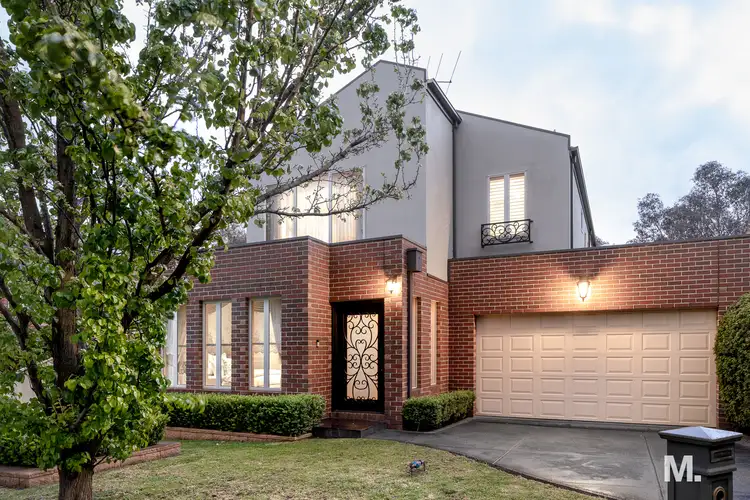 1 Mackia Court