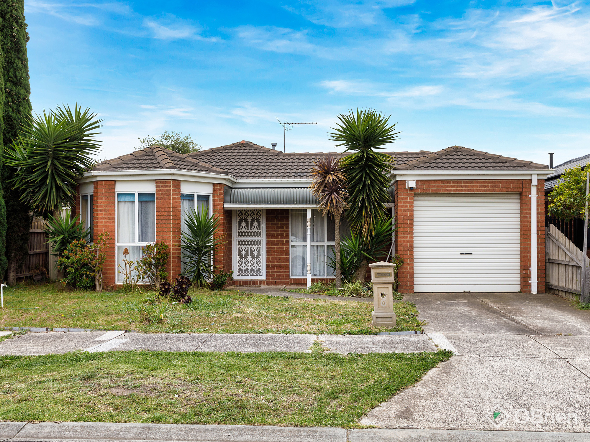 Main view of Homely house listing, 8 Mankina Circuit, Delahey VIC 3037