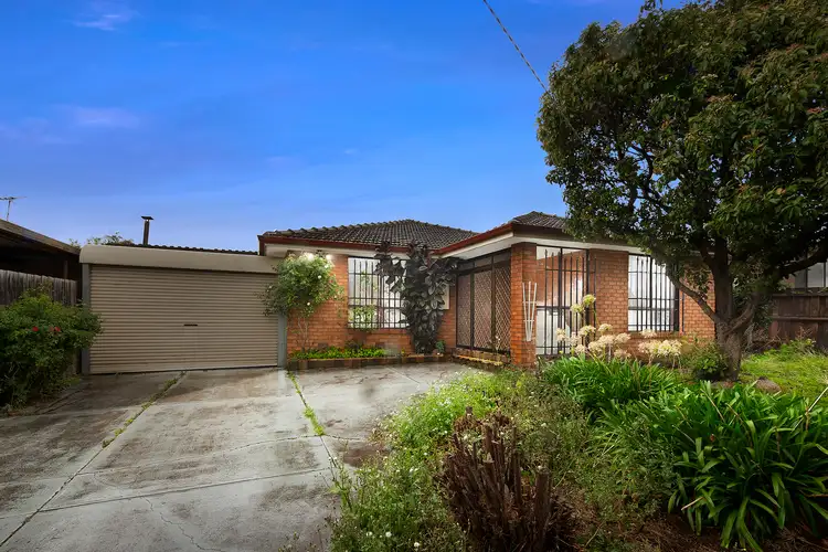 27 Stenson Road, Kealba VIC 3021