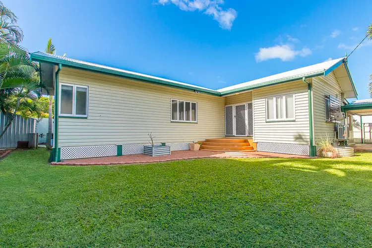 11 Albury Street, Pimlico QLD 4812