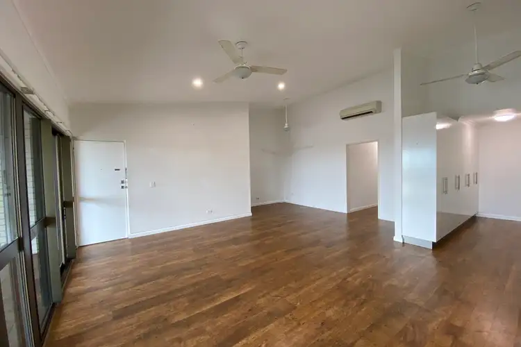 Fifth view of Homely unit listing, Unit 10/330-332 Stanley Street, North Ward QLD 4810
