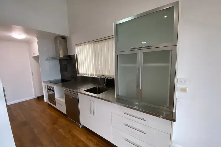 Sixth view of Homely unit listing, Unit 10/330-332 Stanley Street, North Ward QLD 4810