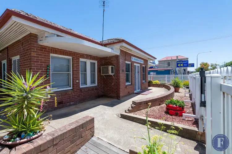 24 Bourke Street, Cootamundra NSW 2590