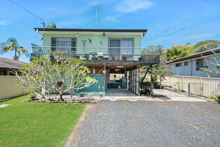 86 Albatross Road, Berkeley Vale NSW 2261