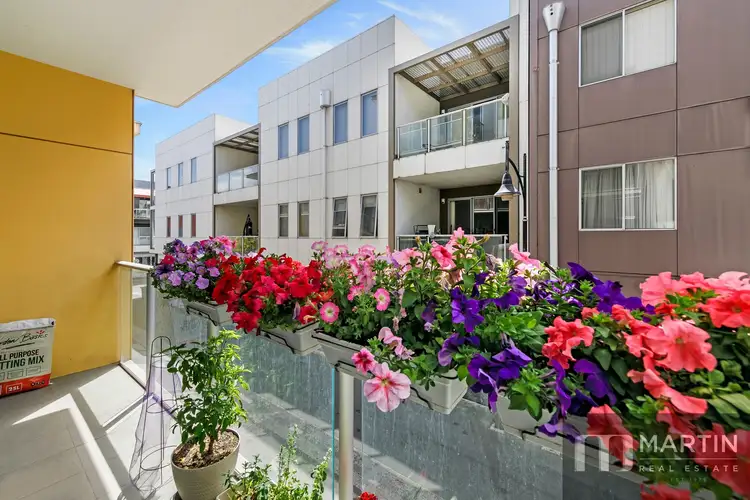 4/10-16 Light Common, Mawson Lakes SA 5095