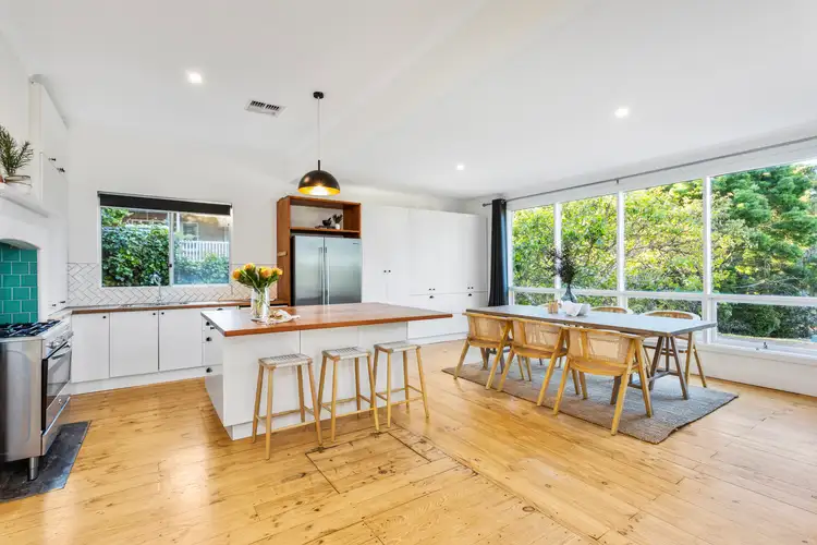 77 Old Mount Barker Road, Stirling SA 5152