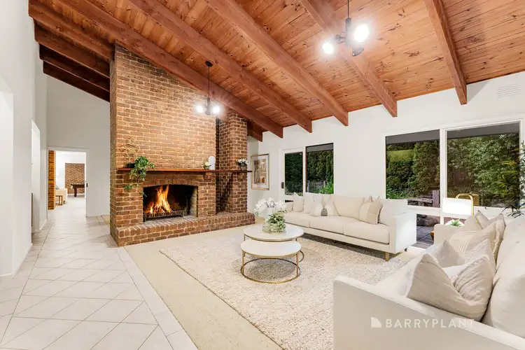 Second view of Homely house listing, 7 Amberley Court, Wantirna VIC 3152