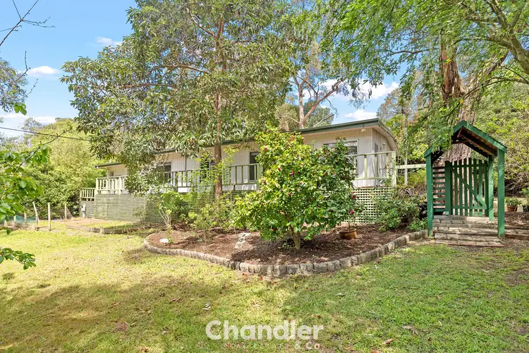 8 Huon Road, Belgrave Heights VIC 3160