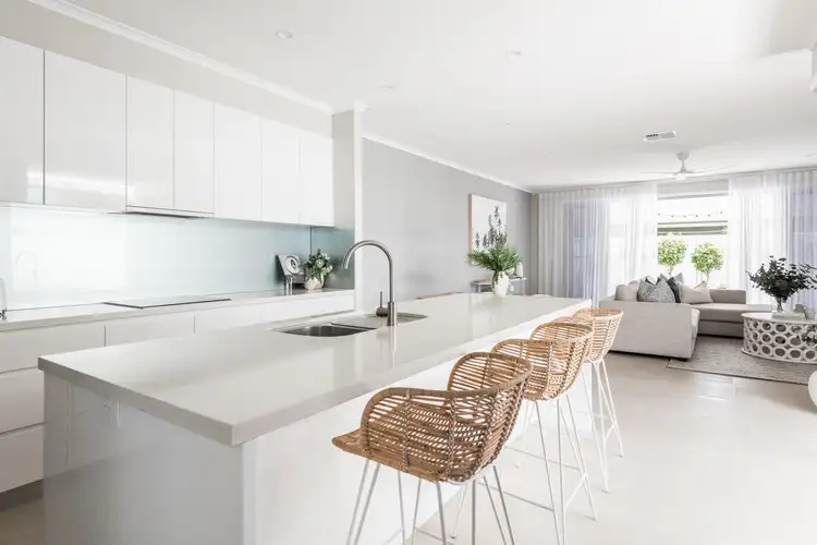 Fifth view of Homely semi-detached listing, 2/5 Ferny Fairway, Burleigh Heads QLD 4220