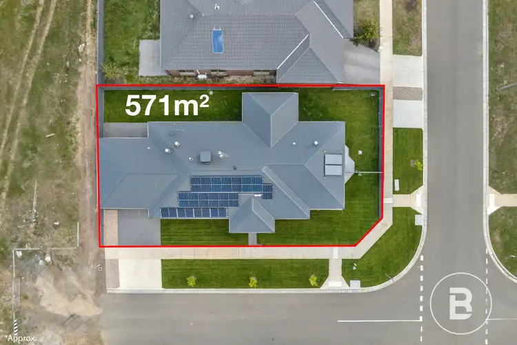 Third view of Homely house listing, 16 Mullingar Drive, Alfredton VIC 3350