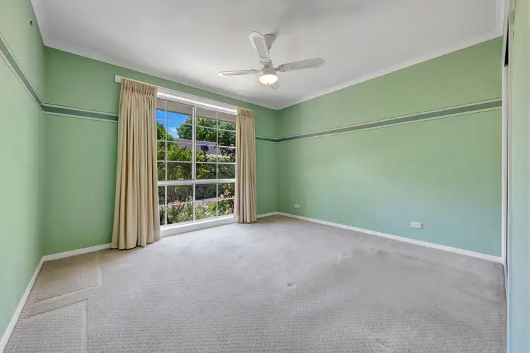 Fifth view of Homely unit listing, 2/3 Seamer Street, Porepunkah VIC 3740