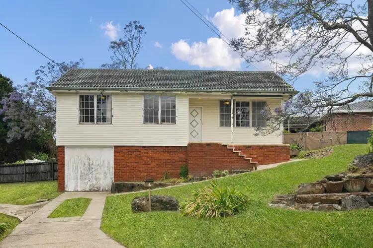 4 Tabell Close, Hornsby Heights NSW 2077