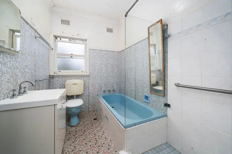 Sixth view of Homely house listing, 4 Tabell Close, Hornsby Heights NSW 2077