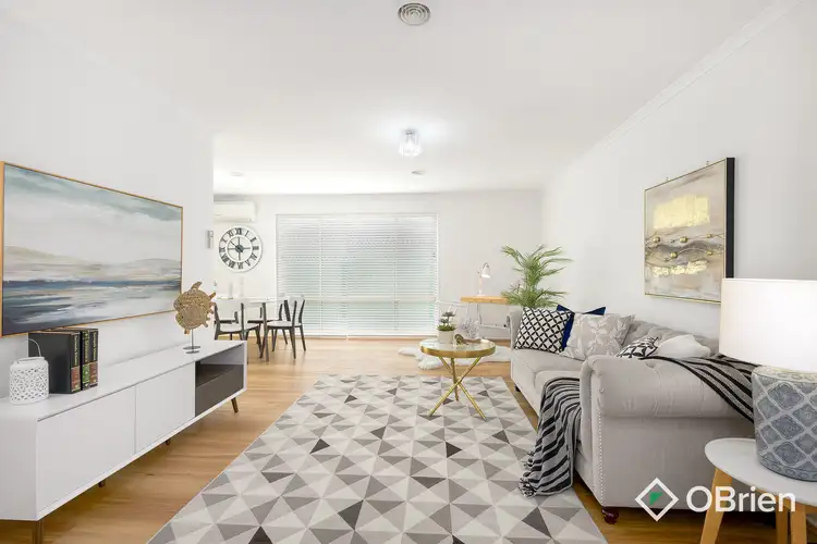 Third view of Homely house listing, 8 Oriana Grove, Skye VIC 3977