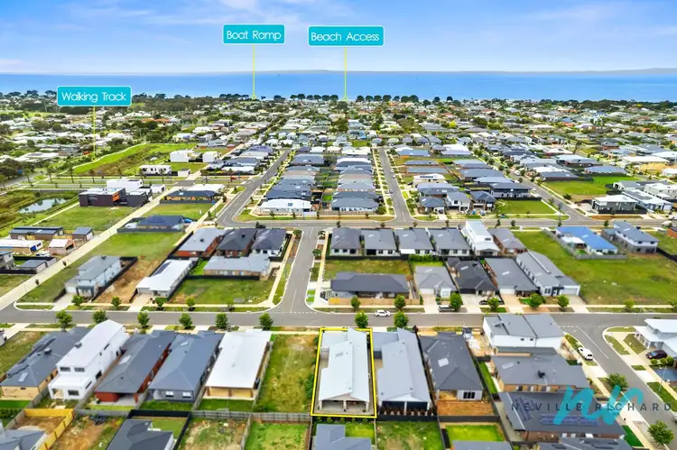 Fifth view of Homely house listing, 18 Harrington Terrace, St Leonards VIC 3223