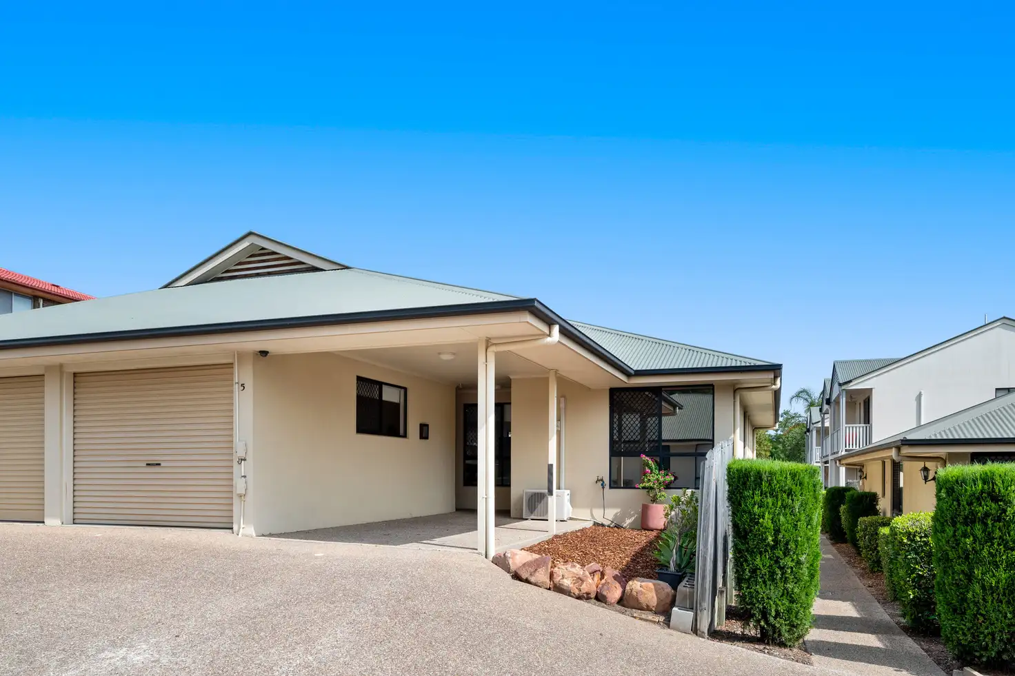 Main view of Homely townhouse listing, 5/13 Hamel Road, Holland Park West QLD 4121