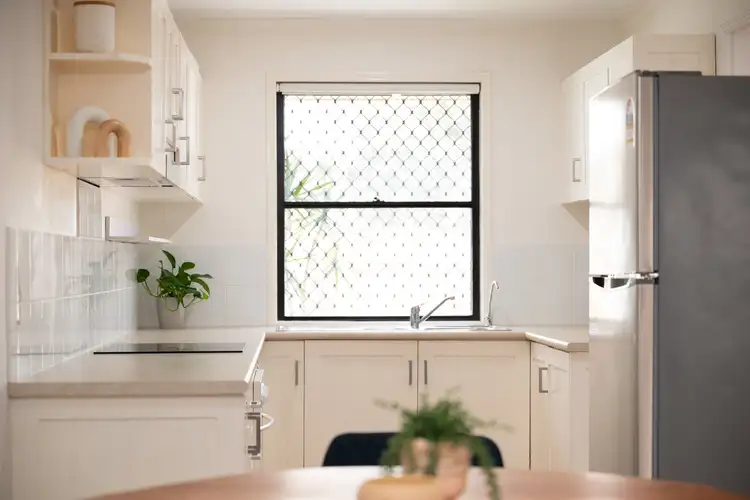 Sixth view of Homely townhouse listing, 5/13 Hamel Road, Holland Park West QLD 4121