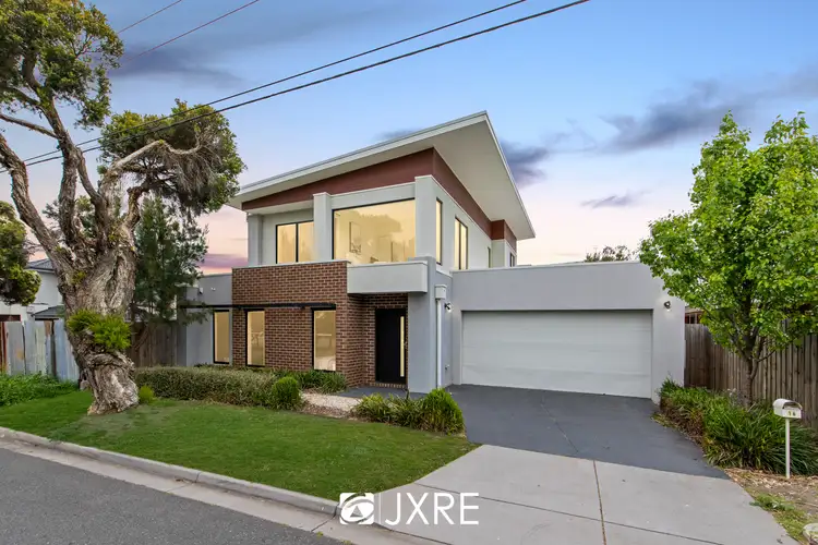 16 Kombi Road, Clayton South VIC 3169