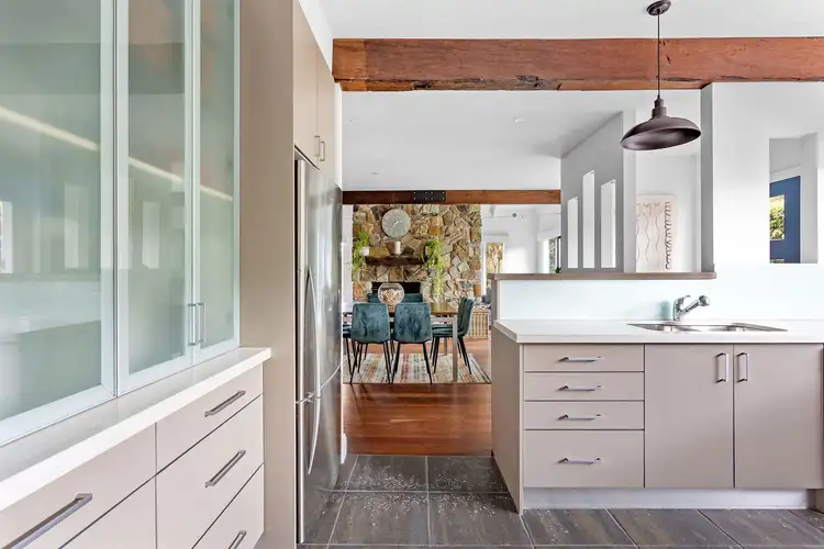 Fifth view of Homely house listing, 2 Finch Street, Mount Martha VIC 3934