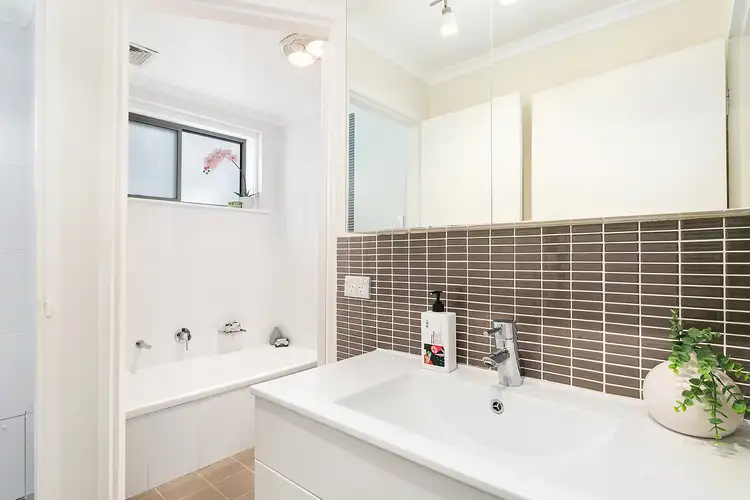 Fifth view of Homely apartment listing, 1/52 Landers Road, Lane Cove NSW 2066