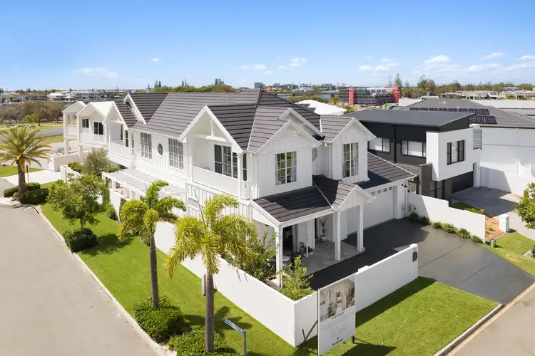 23 Salacia Drive, Paradise Point QLD 4216