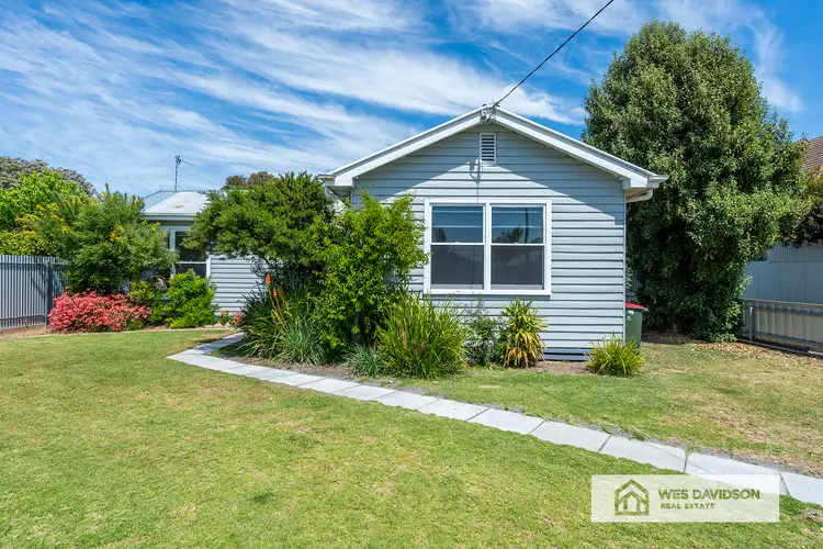1/2 Kalimna Avenue, Horsham VIC 3400