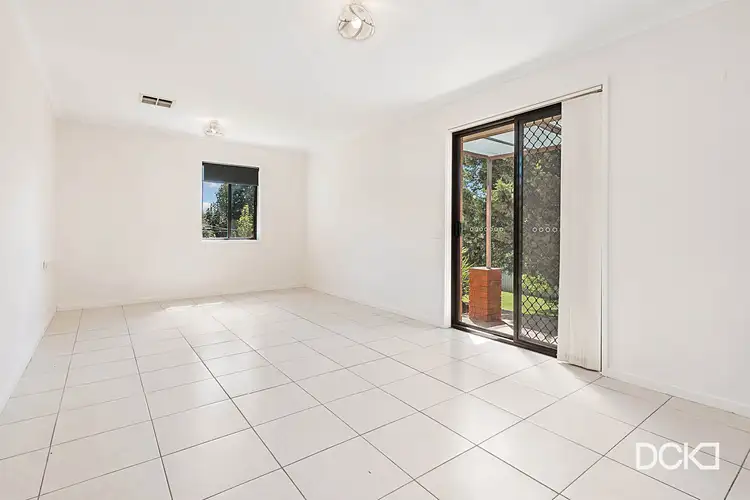 Fifth view of Homely house listing, 8 Graham Close, Flora Hill VIC 3550