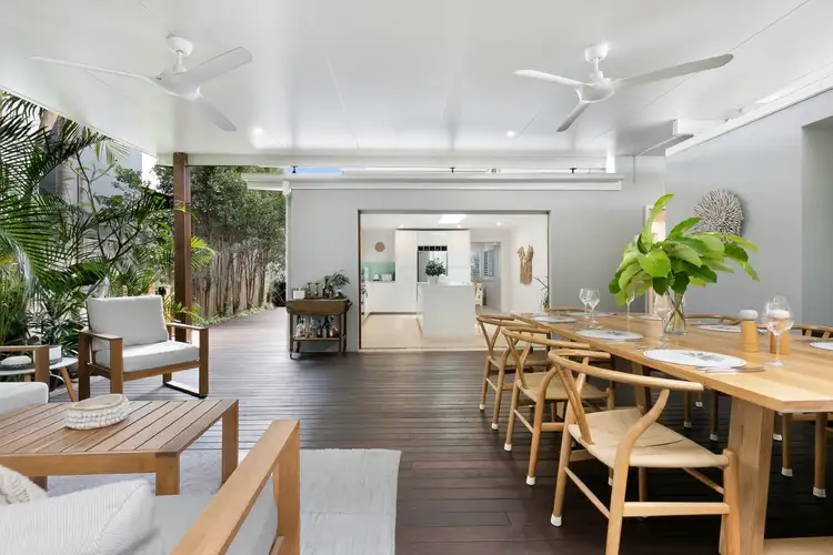 Main view of Homely villa listing, 2/118 Petrel Avenue, Mermaid Beach QLD 4218